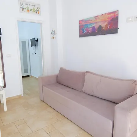 Kristal Apartment *