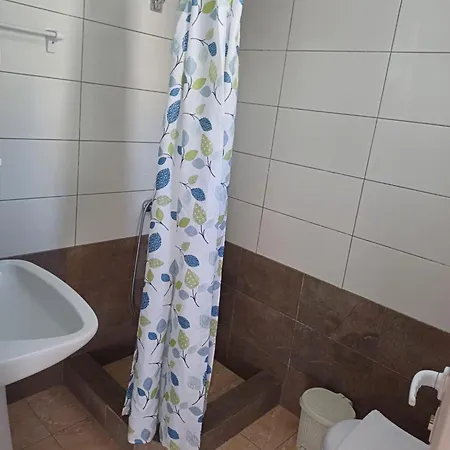 Kristal Apartment *