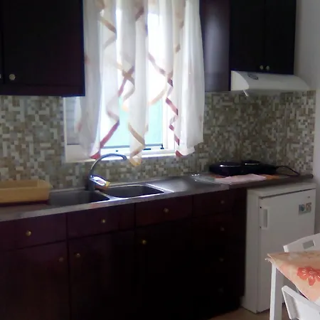 Kristal Apartment