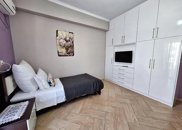 Kristal Apartment Ksamil